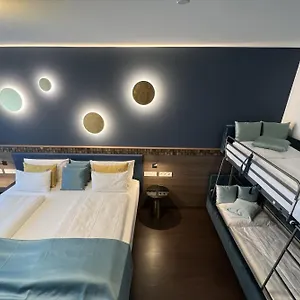Stadt Muenchen 4* דיסלדורף
