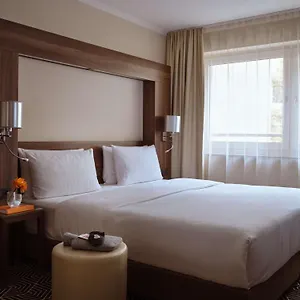 Flemings Frankfurt Main-riverside 4* פרנקפורט
