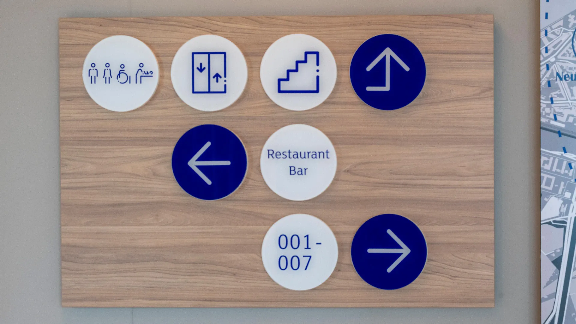 Holiday Inn Express Duesseldorf - Hauptbahnhof By Ihg 酒店